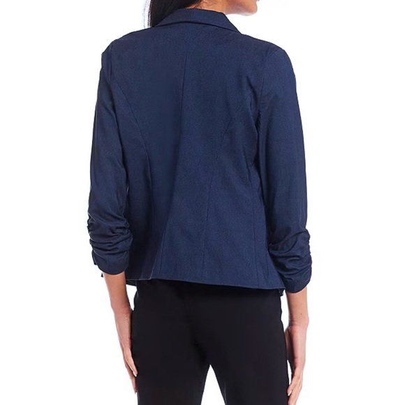 EST. 1946 3/4 Ruched Sleeve Blazer - Picture 3 of 11